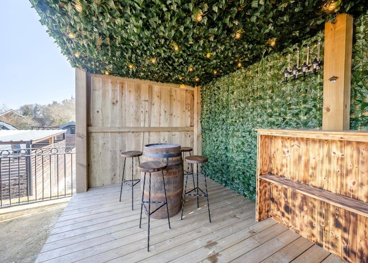 Отель Hill Farm Retreat Wangford Экстерьер фото