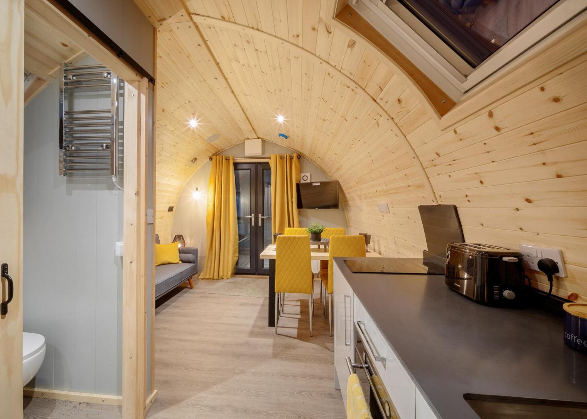 Отель Hill Farm Retreat Wangford Экстерьер фото
