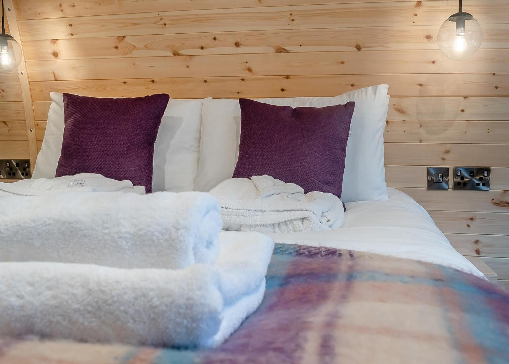 Отель Hill Farm Retreat Wangford Номер фото